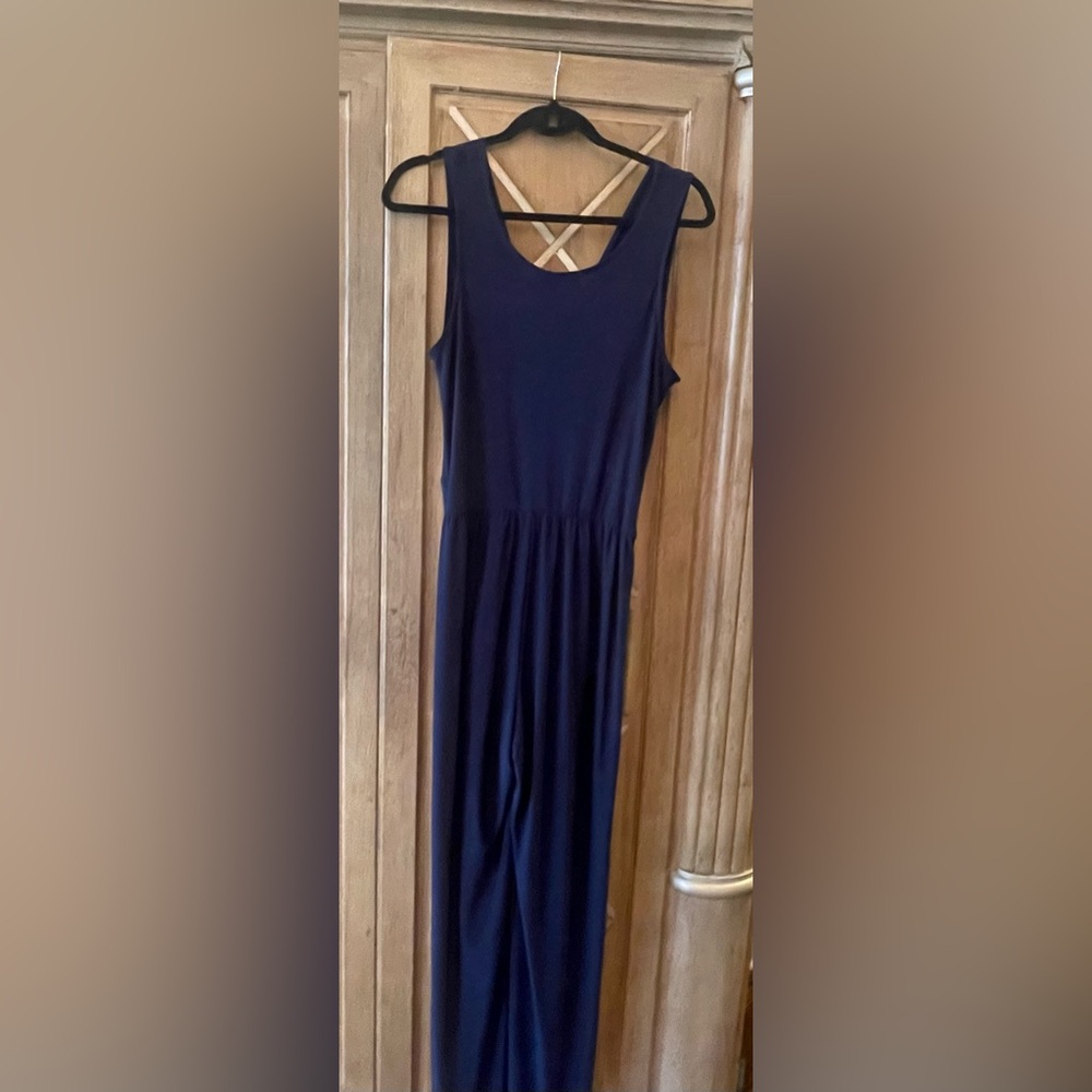 Gilli Deep Blue V-Neck Sleeveless Jumpsuit - Picture 5 of 8